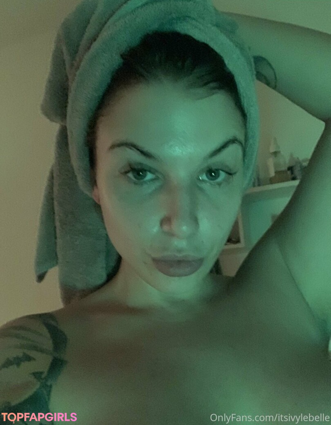 lesbian fisting onlyfans perfect image