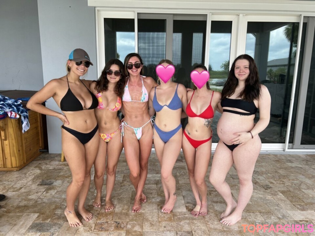 petite skinny onlyfans sexy nude pictures