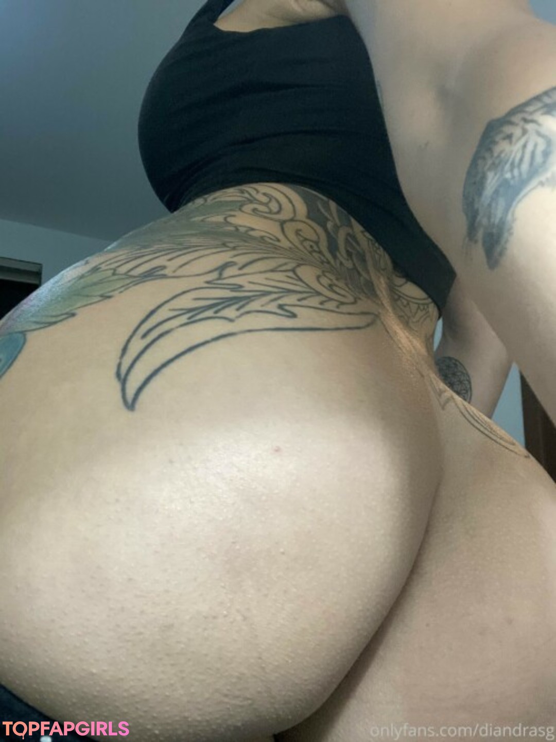 braces onlyfans nudes picture