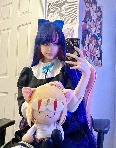 blonde cougar onlyfans nudes images