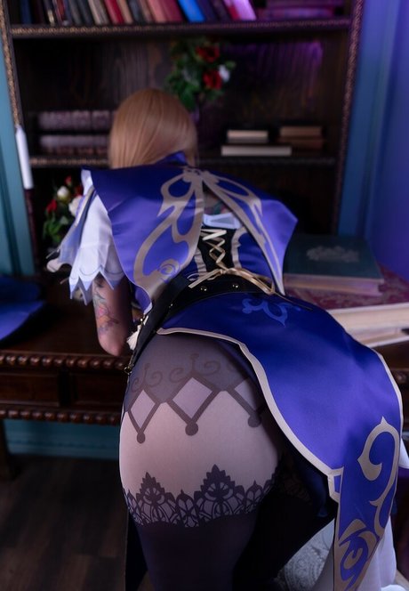 black hair milf onlyfans hot nude gallery