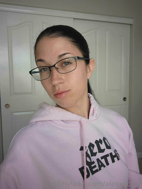 Alex Coal sexy star pic