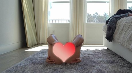 trans onlyfans exclusive img