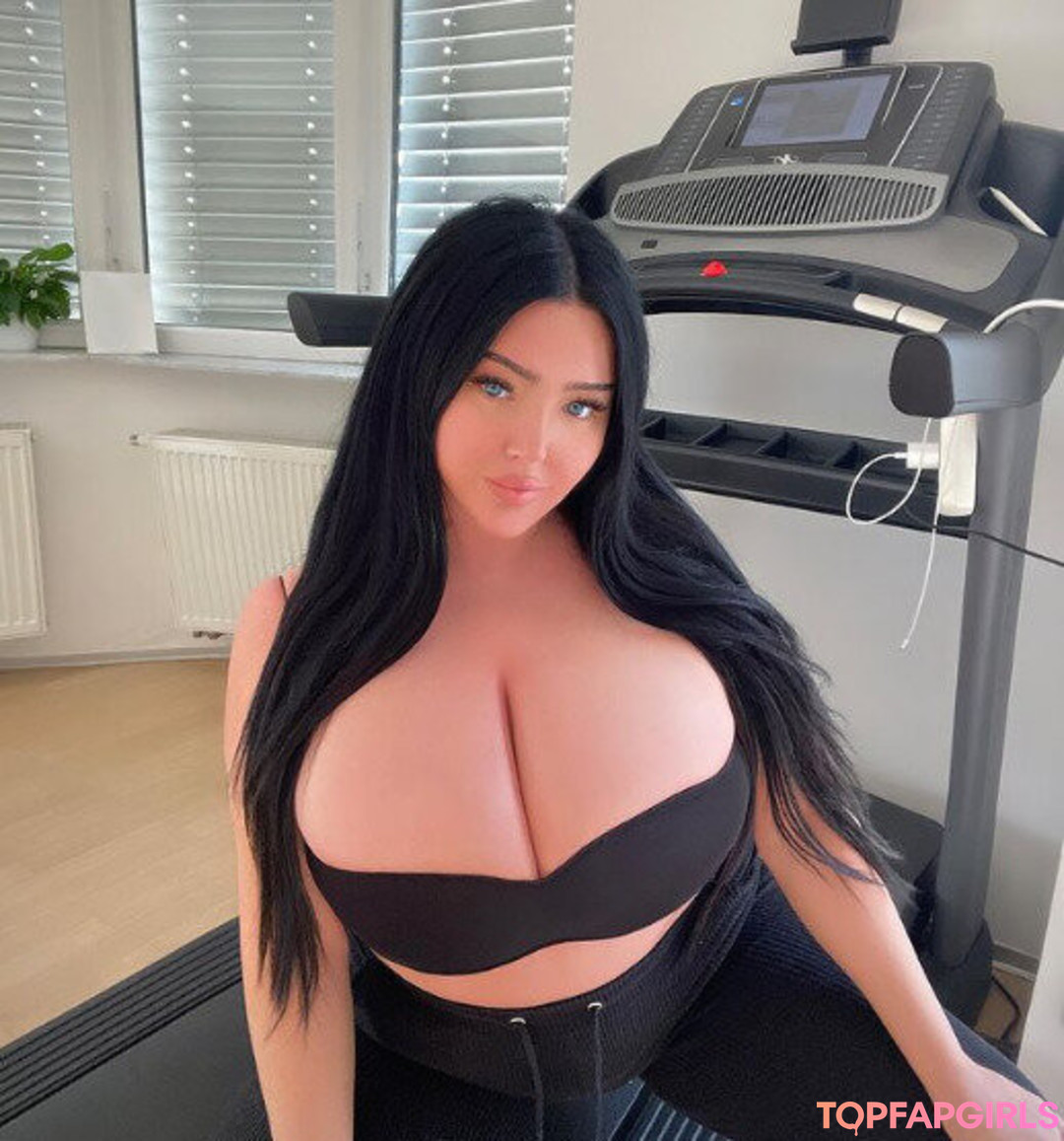 amateur deepthroat onlyfans hot naked pic