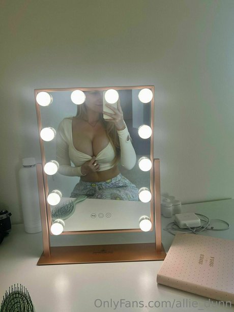 blowjob cum in mouth onlyfans sexy photo