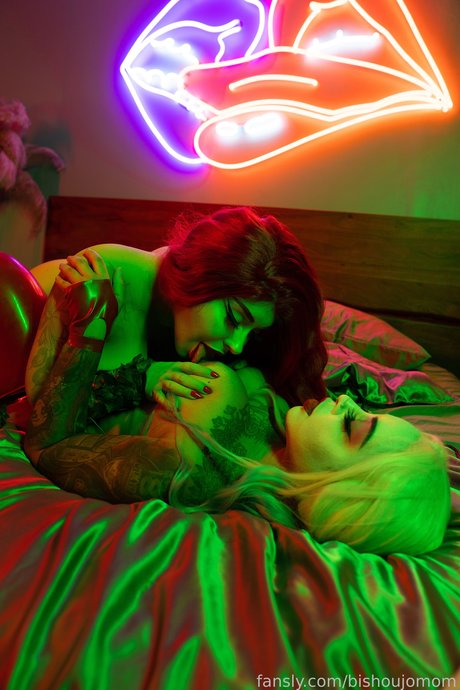 Bishoujo Mom hd pornstar pictures