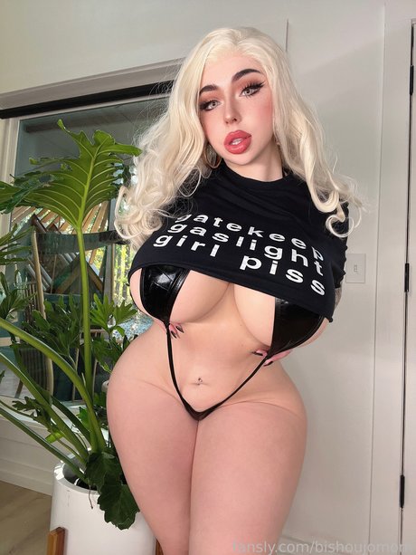 Bishoujo Mom model adult archive