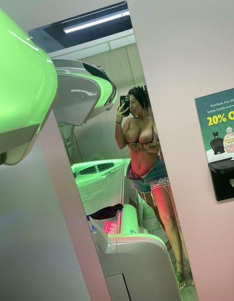 Haley Stout star art pics