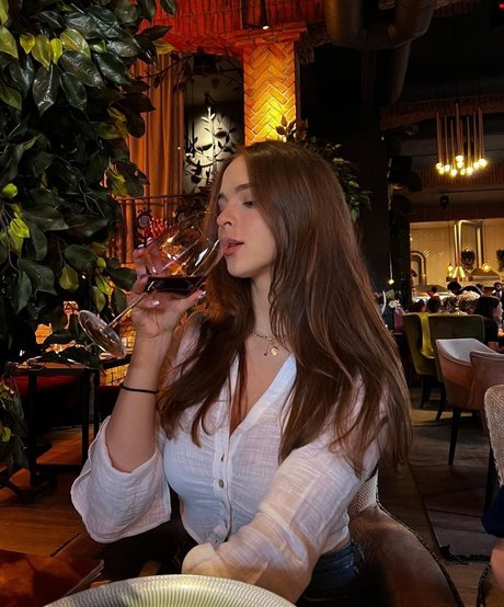 Katya Samilova model free pictures