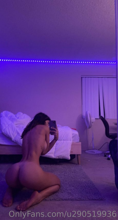 Cheating gf hot actress photo