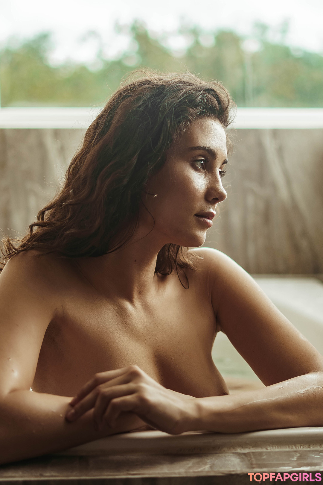 Ari exclusive star gallery