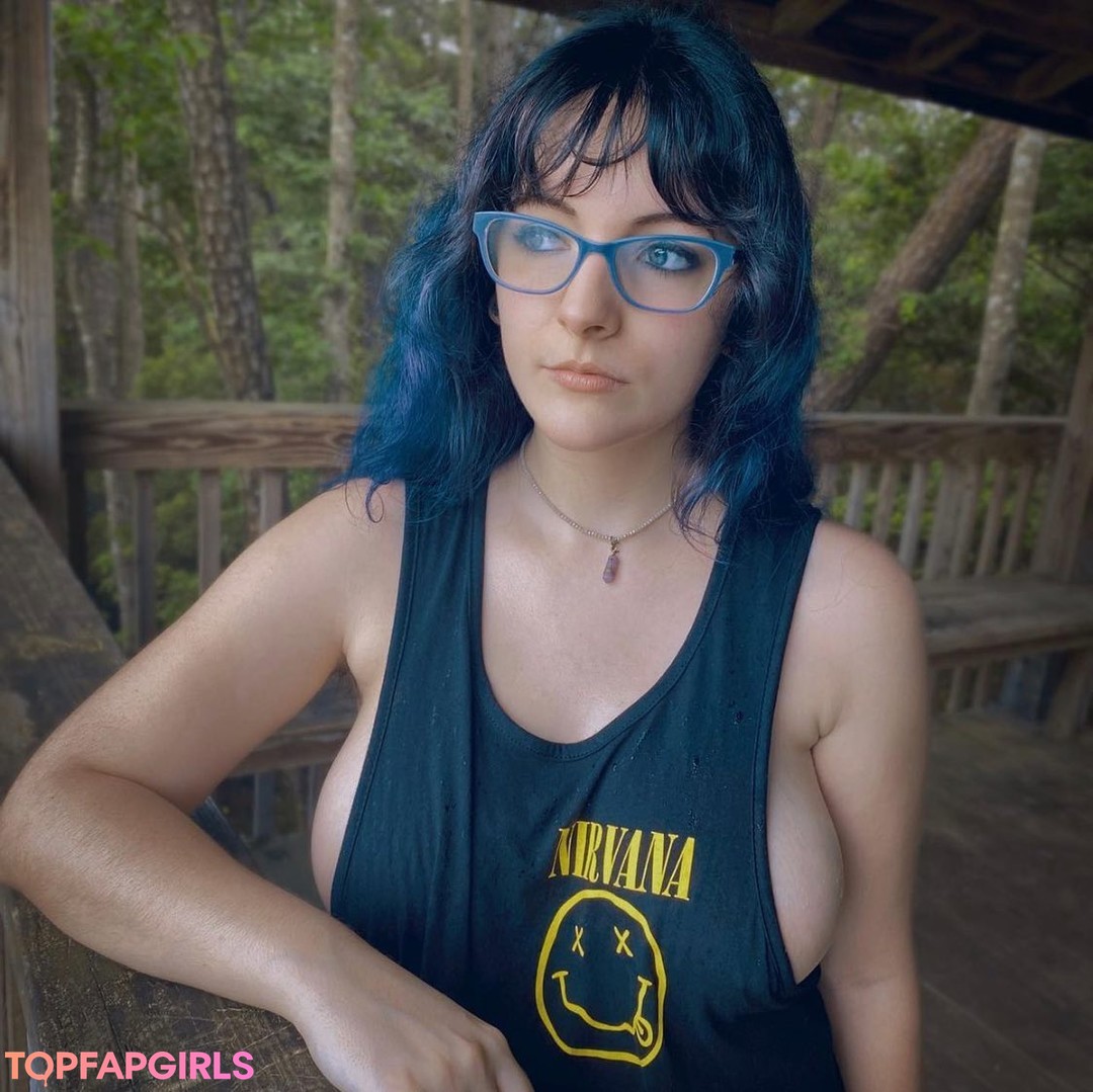 white shemale onlyfans art naked gallery