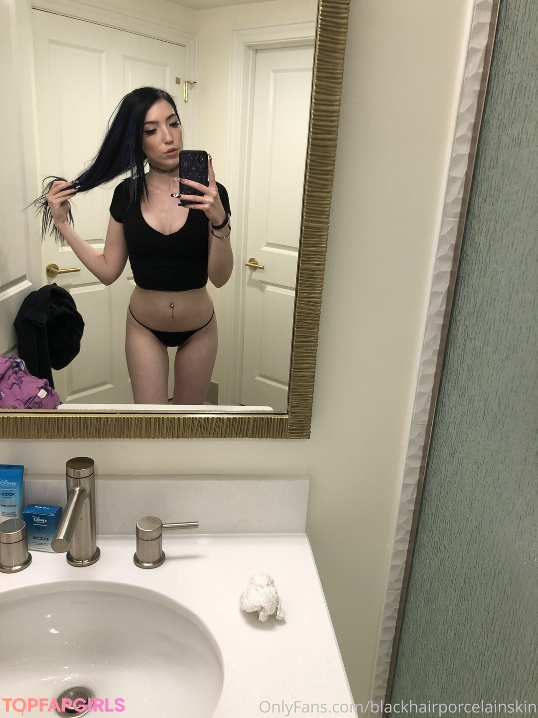 Dallee model xxx pics