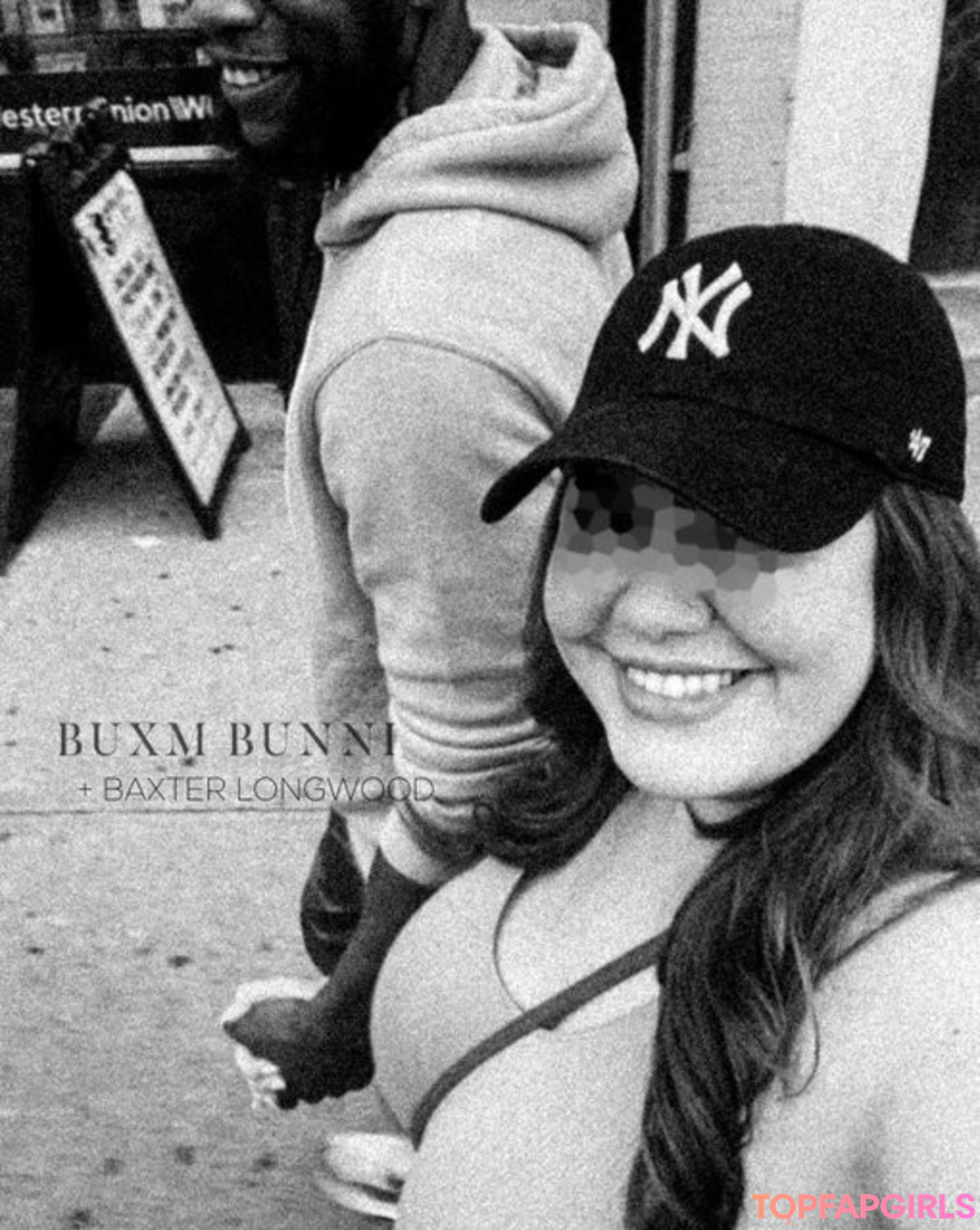 Buxm Bunni star top galleries