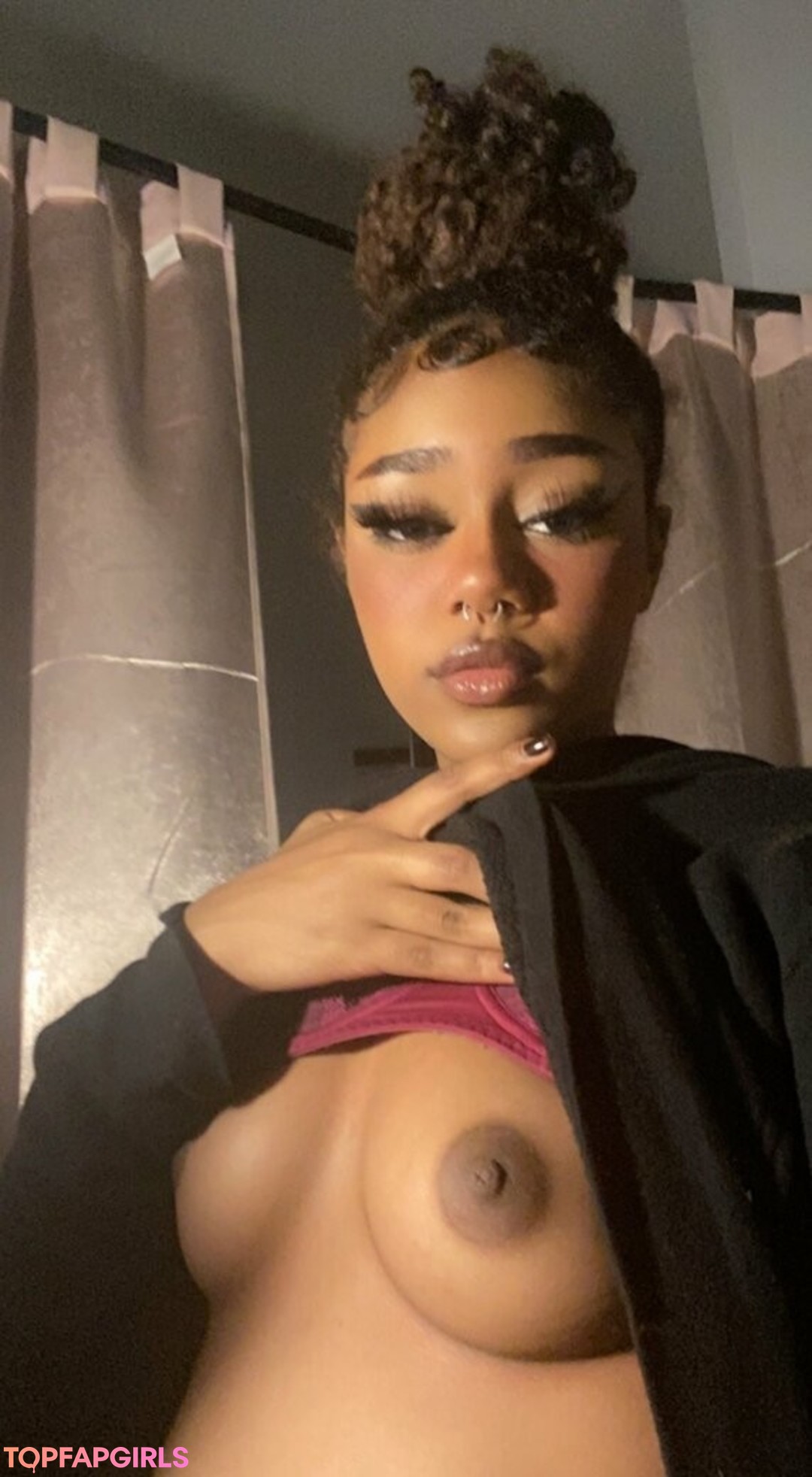 Blazezamora xxx actress gallery