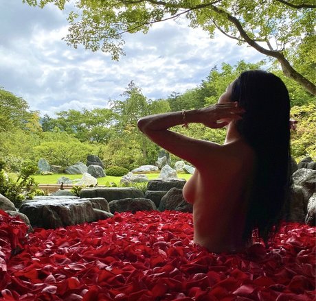 Rina Toeda star best galleries