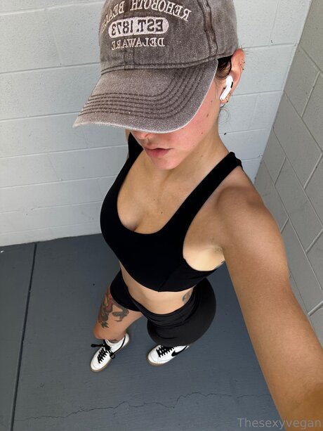 Thesexyvegan pornstar free photo