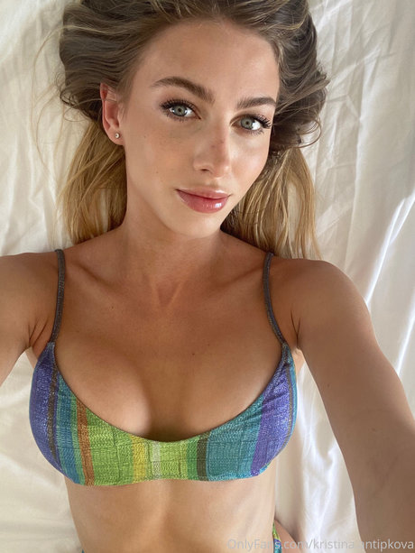 Kristina Antipkova model naked photos