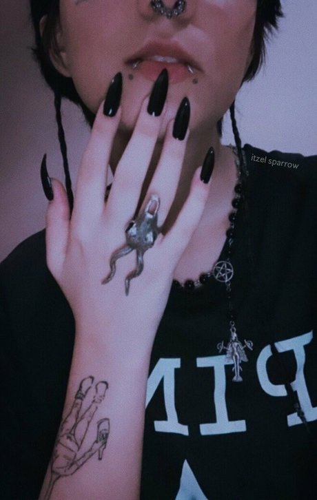 mature blonde onlyfans top pics