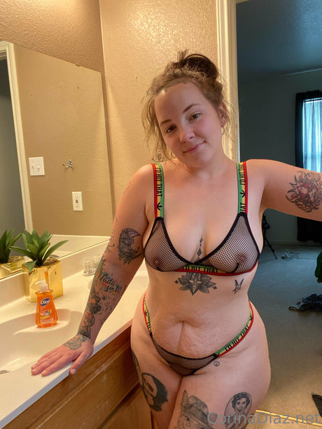 corinadiaz model adult photo