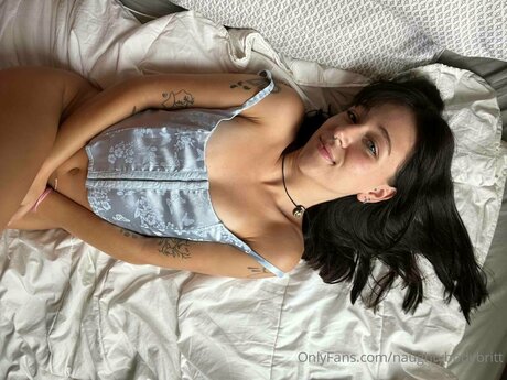 clothed onlyfans beautiful xxx img