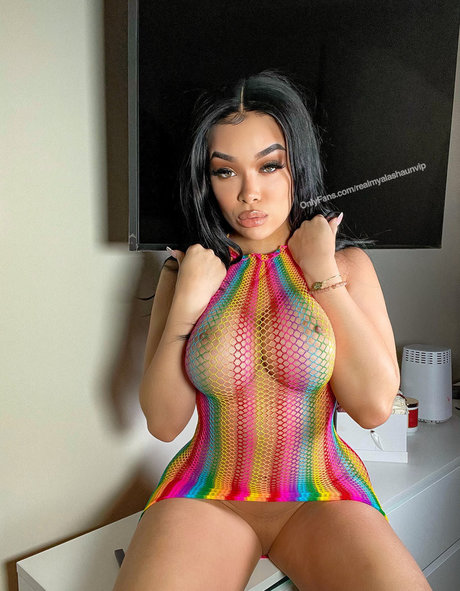 Mya Lashaun_ model hot images