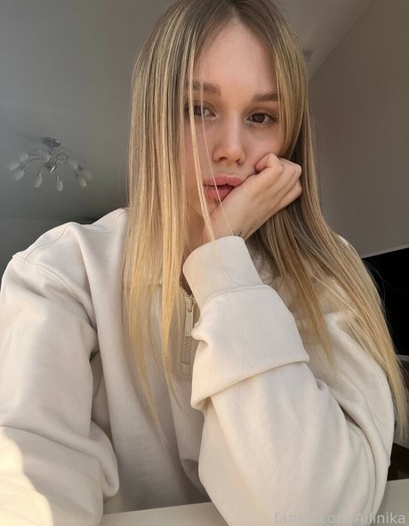 allinika pornstar hd image