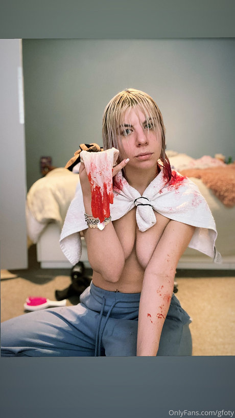 GFOTY model adult images