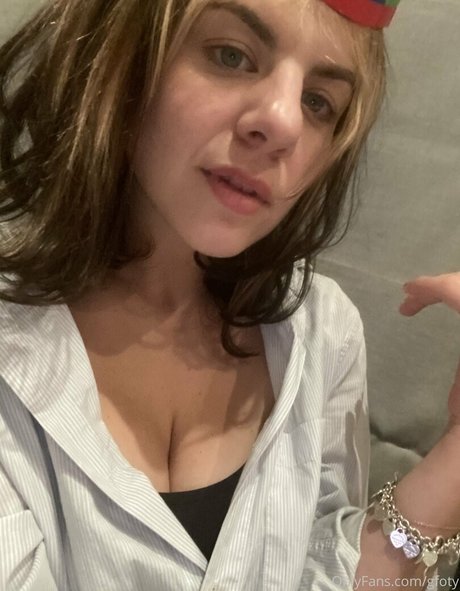 GFOTY nudes star photos