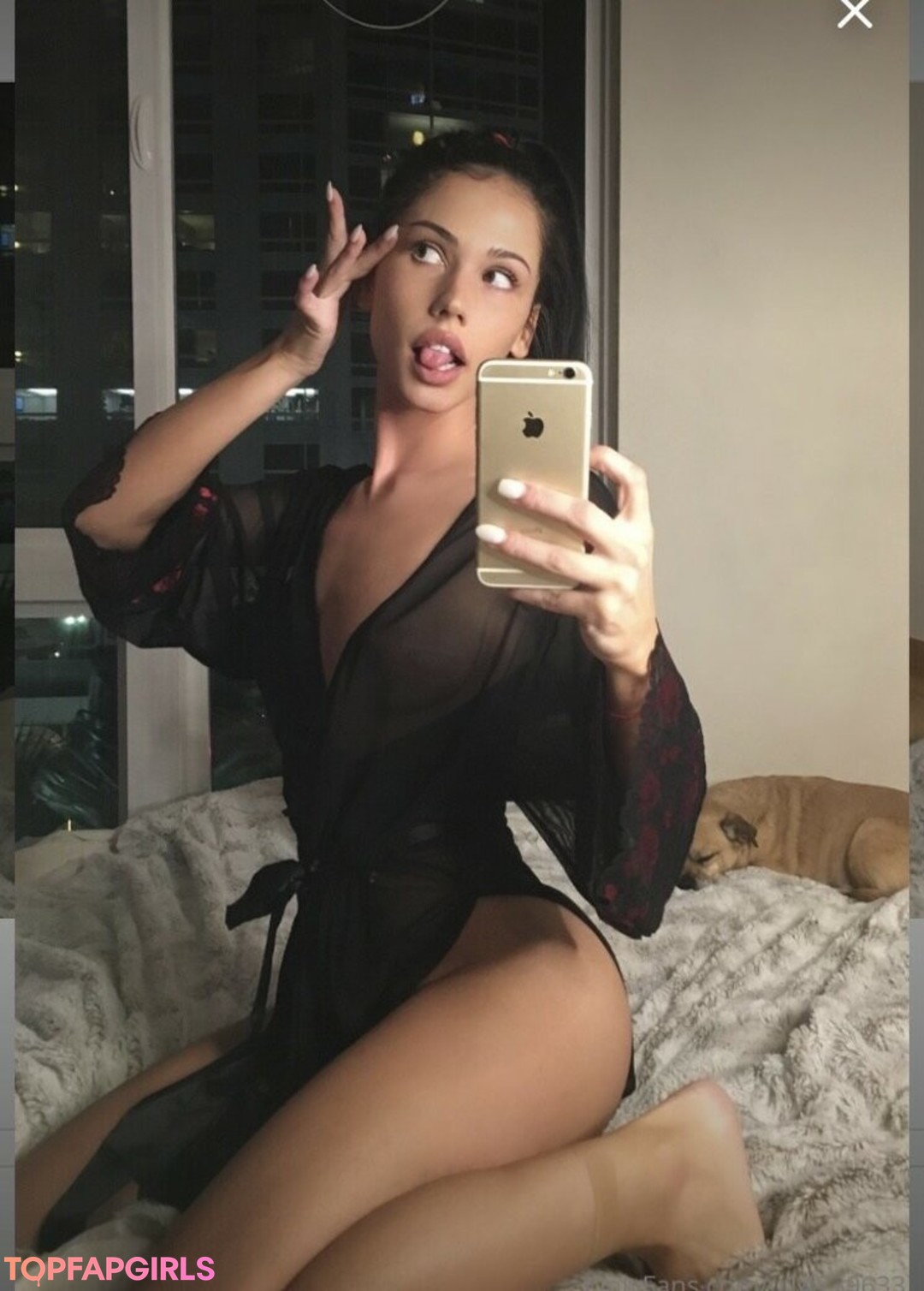 Lindsey Groll pretty model img