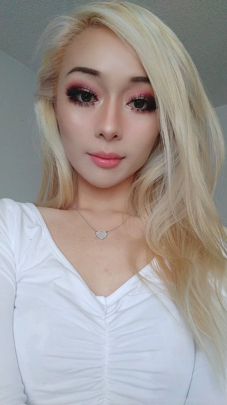 Meowieantoinette erotic star pics