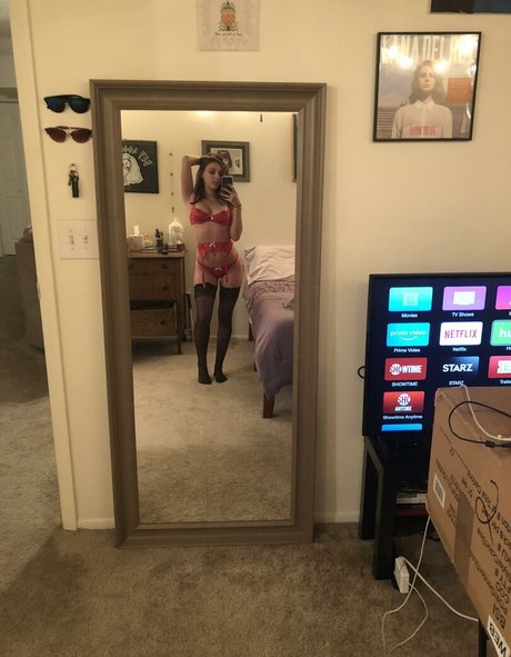 ebony cumshot onlyfans nude images