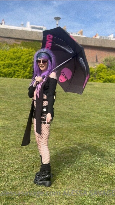 Alessa Savage star pornographic photo