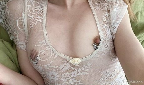 Freakinxxx art model galleries