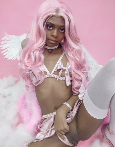 ladyboy xxx onlyfans erotic image