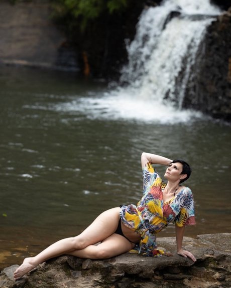 Melody Jai model beautiful pics