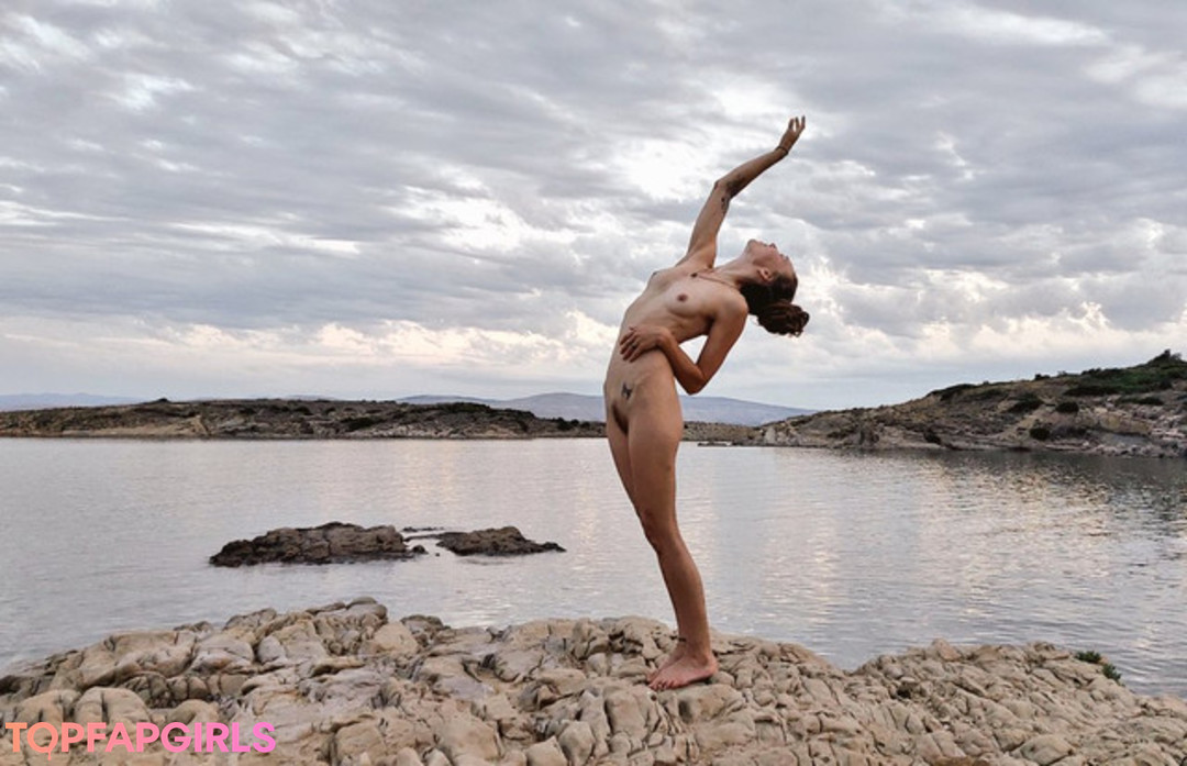 Scandinavian Nymph model best gallery