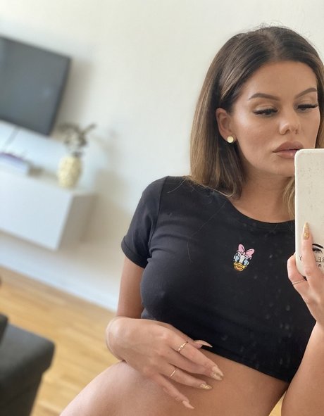 Emisecrets pornstar nice image