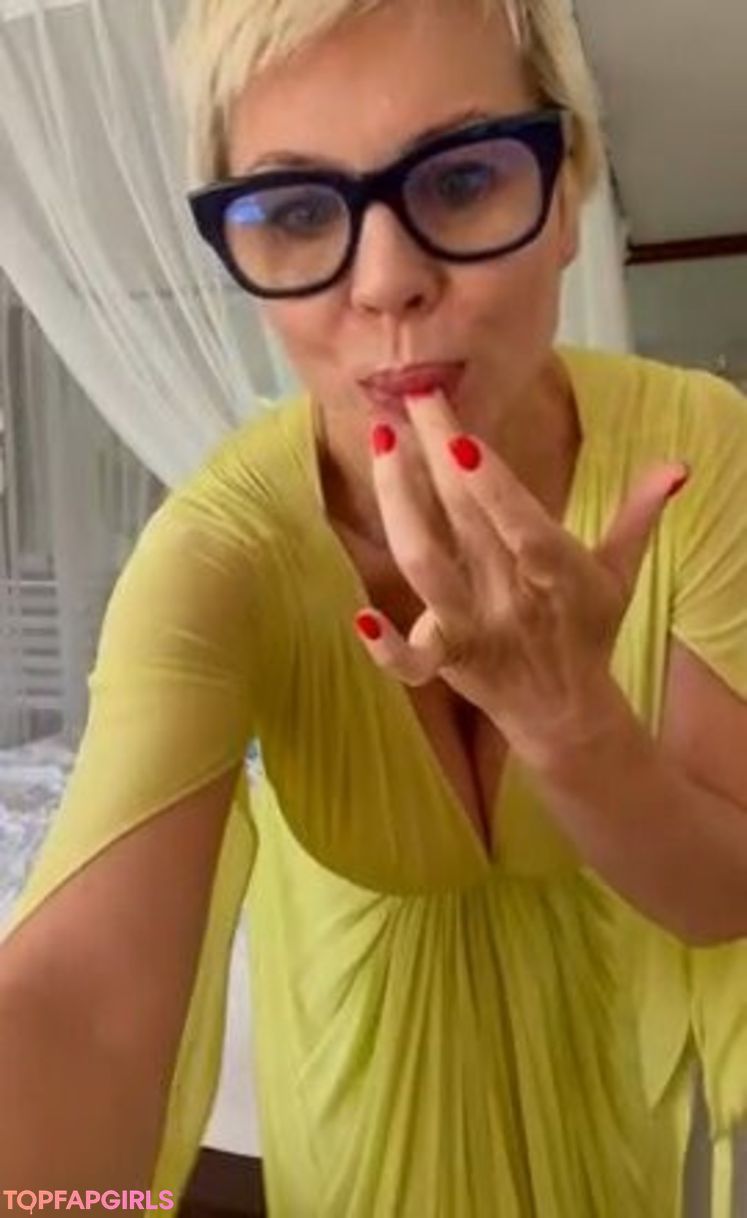 Nadya Basinger star nudes img