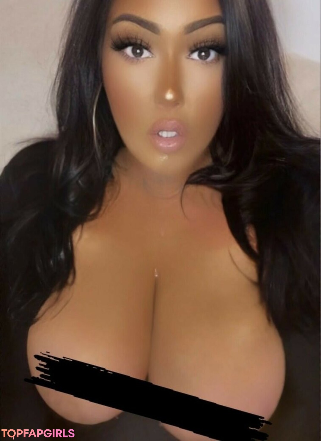 MiMiko Divine hot pornstar images