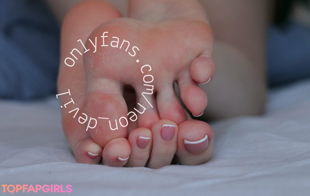 neon paws adult actress photos