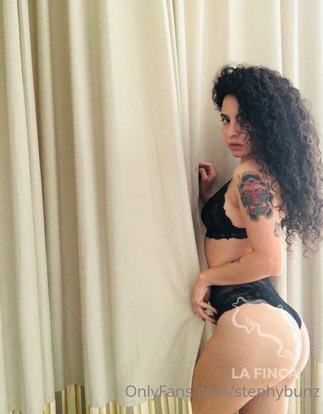 Stephybunz top pornstar pictures