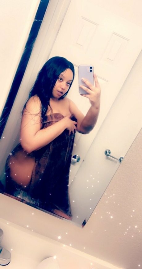 giabentley hot pornstar img