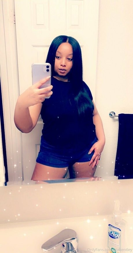 giabentley model erotic gallery