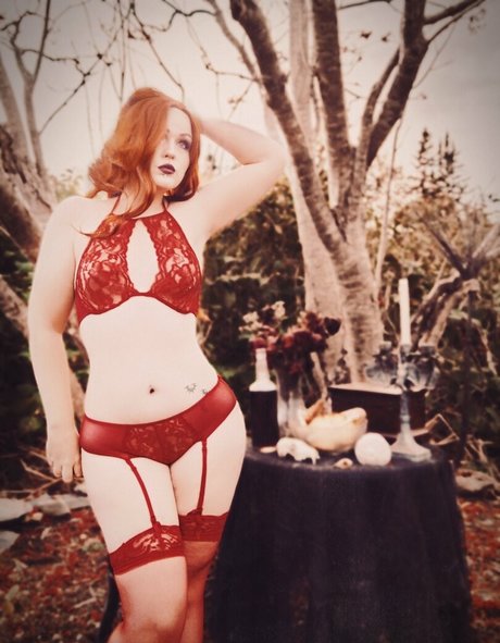 Michelle Nicoletiley nice model gallery