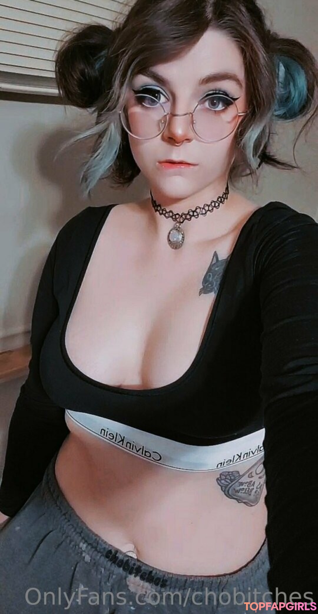 chobitches exclusive model pictures