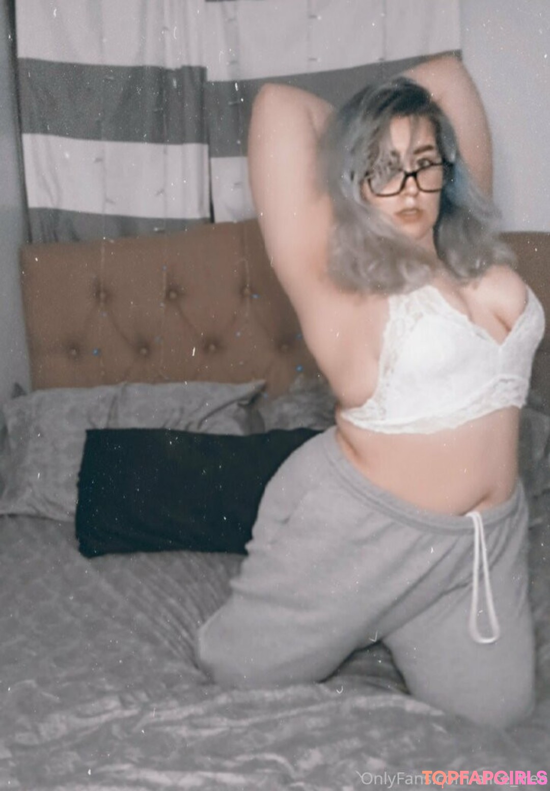 avalei free hot star pics