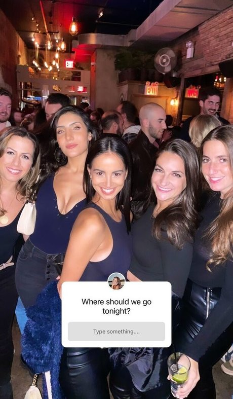 Christina Esposito naked model gallery