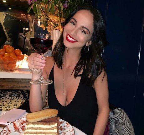 Christina Esposito top profile image