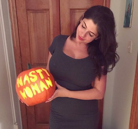 Emily H Barry star nude image